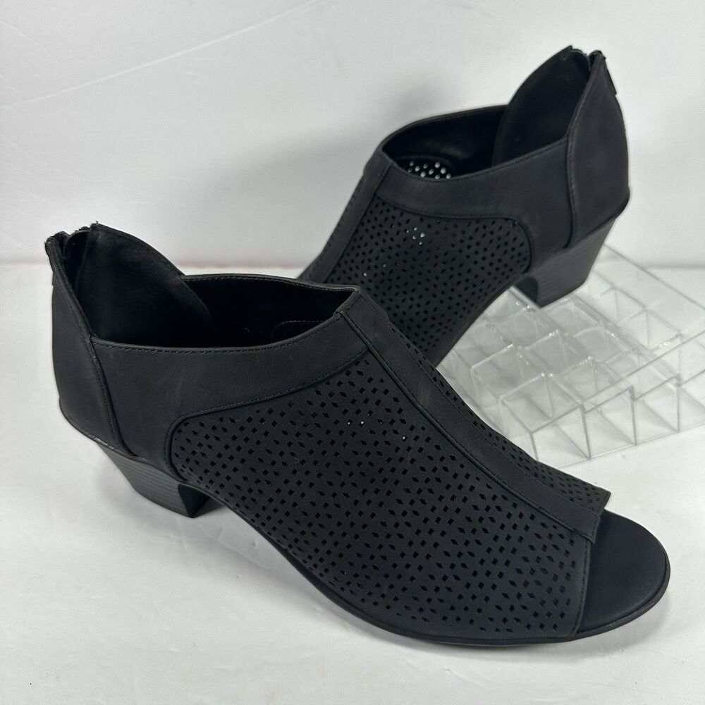 Easy Street Black Perforated Peep-Toe Booties - Women's Size 10N